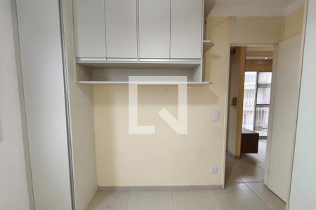 Quarto 1 de apartamento para alugar com 2 quartos, 45m² em Vila Marieta, Campinas