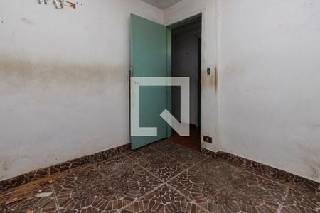 Suíte de casa à venda com 6 quartos, 300m² em Jardim Casablanca, São Paulo