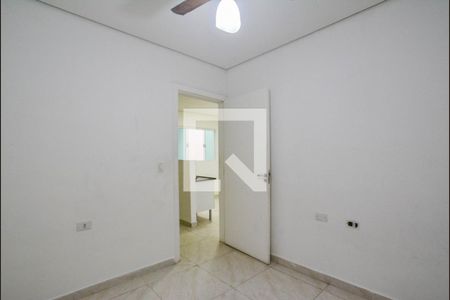Quarto 2 de casa para alugar com 2 quartos, 50m² em Vila Sacadura Cabral, Santo André