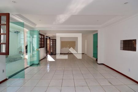 Sala  de casa para alugar com 5 quartos, 350m² em Itapuã, Salvador
