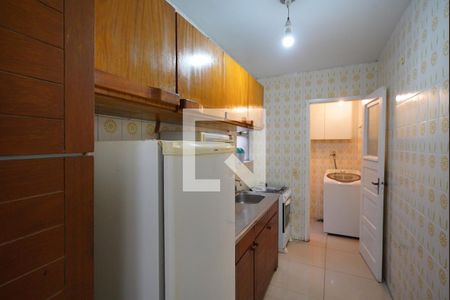 Cozinha de apartamento à venda com 1 quarto, 52m² em Santana, Porto Alegre