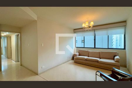 Sala de apartamento à venda com 3 quartos, 107m² em Jardins, São Paulo