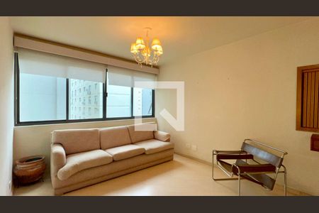 Sala de apartamento à venda com 3 quartos, 107m² em Jardins, São Paulo
