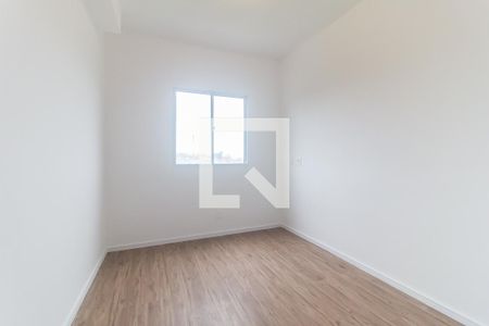 Quarto 1 de apartamento para alugar com 2 quartos, 44m² em Vila Varela, Poá