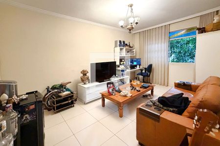 Apartamento para alugar com 3 quartos, 140m² em São Pedro, Belo Horizonte