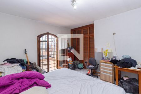 Quarto 1 de casa para alugar com 4 quartos, 150m² em Parque Sao Domingos, São Paulo