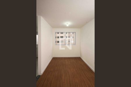 Sala de apartamento para alugar com 2 quartos, 43m² em Cidade São Mateus, São Paulo