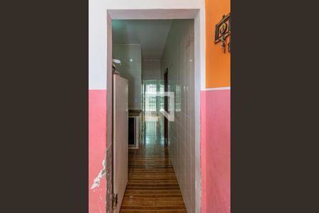Sala de casa de condomínio para alugar com 2 quartos, 60m² em Ramos, Rio de Janeiro