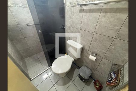 Banheiro de apartamento para alugar com 2 quartos, 50m² em Conjunto Habitacional Padre Manoel da Nobrega, São Paulo