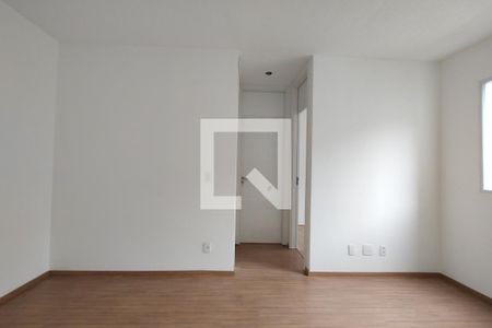 Sala de apartamento para alugar com 2 quartos, 45m² em Taquara, Rio de Janeiro