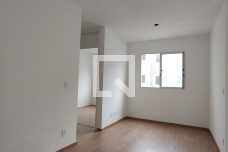 Sala de apartamento para alugar com 2 quartos, 45m² em Taquara, Rio de Janeiro