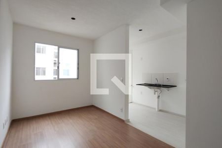 Sala de apartamento para alugar com 2 quartos, 45m² em Taquara, Rio de Janeiro
