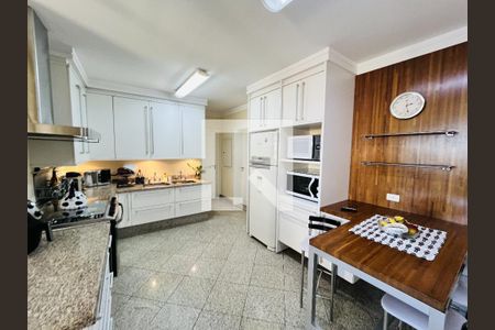 Cozinha de apartamento à venda com 3 quartos, 210m² em Jardim, Santo André