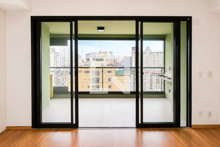 Varanda de kitnet/studio à venda com 1 quarto, 36m² em Bela Vista, São Paulo