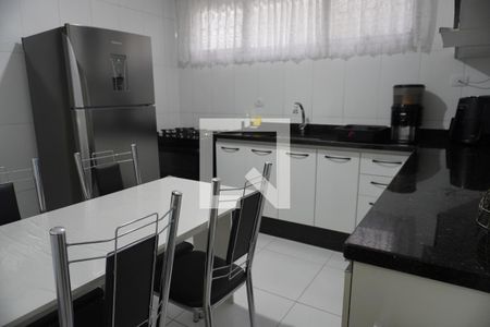 Casa à venda com 2 quartos, 136m² em Vila Brasil, São Paulo