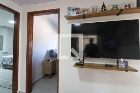 Sala casa 1 de casa para alugar com 4 quartos, 161m² em Vila Araguaia, São Paulo