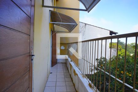 Varanda  de casa à venda com 5 quartos, 270m² em Vila Nova, Porto Alegre