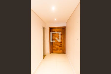 Entrada de casa para alugar com 1 quarto, 202m² em Tamboré, Santana de Parnaíba