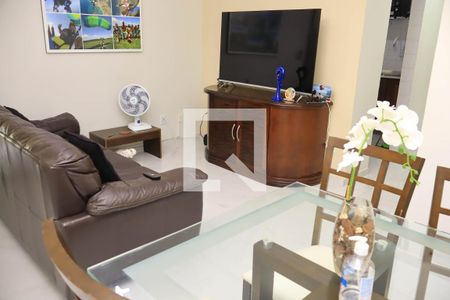 Apartamento para alugar com 2 quartos, 60m² em Imbuí, Salvador