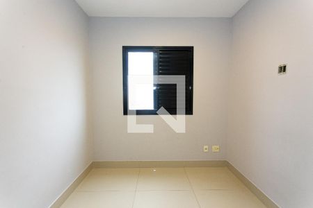 Quarto 1 de apartamento para alugar com 3 quartos, 100m² em Vila Carrão, São Paulo