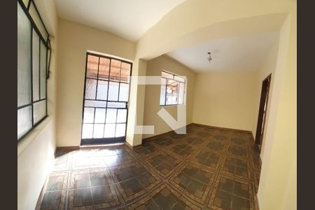 Casa 2 de casa à venda com 4 quartos, 160m² em Novo das Indústrias, Belo Horizonte