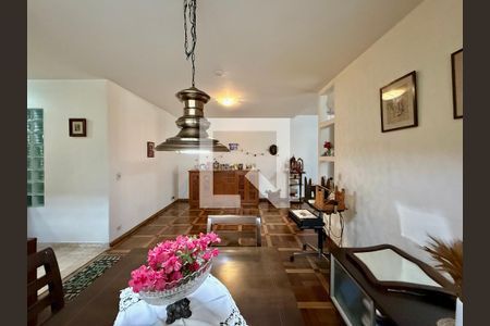 Sala  de casa para alugar com 4 quartos, 267m² em Jardim das Acacias, São Paulo