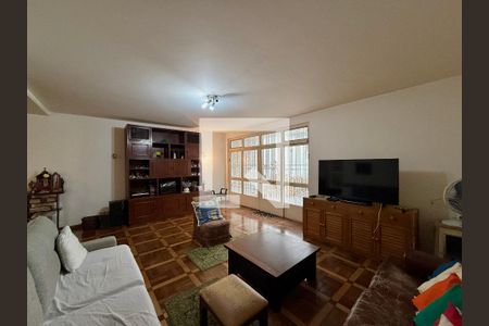 Sala  de casa para alugar com 4 quartos, 267m² em Jardim das Acacias, São Paulo