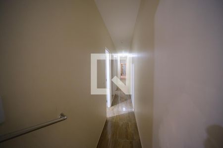 Corredor de casa para alugar com 3 quartos, 126m² em Vila Silvia, São Paulo