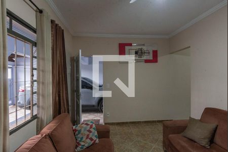Sala de casa à venda com 2 quartos, 160m² em Jardim Santa Lúcia, Campinas
