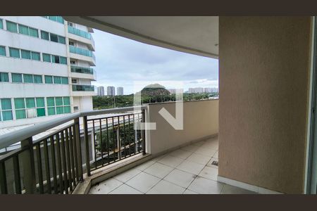 Varanda  de apartamento para alugar com 2 quartos, 70m² em Barra da Tijuca, Rio de Janeiro