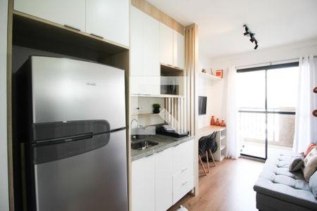 Cozinha de kitnet/studio à venda com 1 quarto, 27m² em Moema, São Paulo
