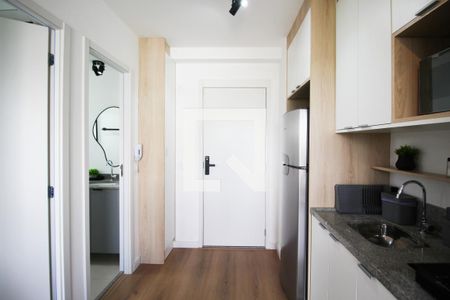 Cozinha de kitnet/studio à venda com 1 quarto, 27m² em Moema, São Paulo