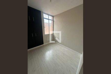 Quarto de apartamento para alugar com 2 quartos, 45m² em Vila Valqueire, Rio de Janeiro