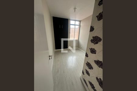 Quarto de apartamento para alugar com 2 quartos, 45m² em Vila Valqueire, Rio de Janeiro