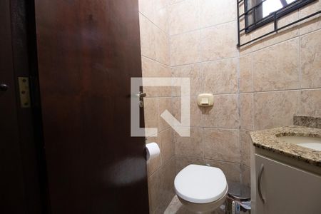 Lavabo de casa de condomínio para alugar com 3 quartos, 93m² em Boqueirão, Curitiba