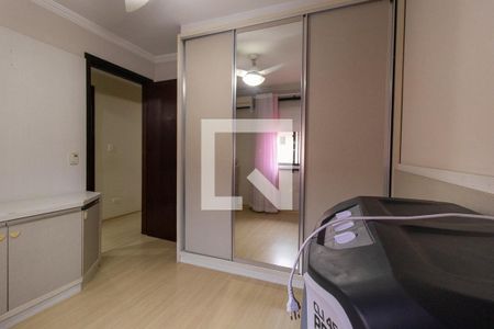 Quarto 1 de casa de condomínio para alugar com 3 quartos, 93m² em Boqueirão, Curitiba
