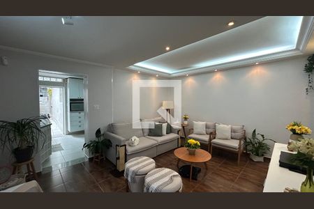 Casa à venda com 3 quartos, 120m² em Vila Campo Grande, São Paulo