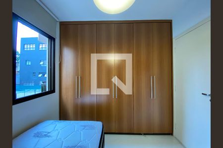 Quarto 1 de apartamento à venda com 3 quartos, 82m² em Jardim Leonor Mendes de Barros, São Paulo