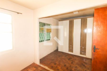 Quarto 2 de casa à venda com 3 quartos, 70m² em Estância Velha, Canoas