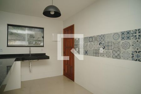 Cozinha de casa para alugar com 2 quartos, 130m² em Itaipuaçu, Maricá