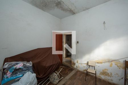 QUARTO1 de casa para alugar com 4 quartos, 390m² em Parque Pedro Ii, Belo Horizonte