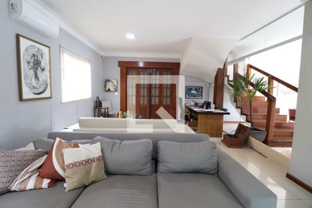Sala de casa para alugar com 3 quartos, 650m² em Jardim Karaíba, Uberlândia