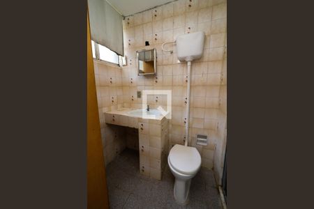 Banheiro da Suíte de apartamento à venda com 1 quarto, 39m² em Santo Antônio, Porto Alegre