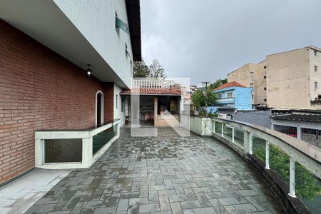 Sacada de casa à venda com 4 quartos, 256m² em Parque Terra Nova Ii, São Bernardo do Campo