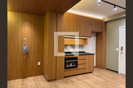 Cozinha de apartamento para alugar com 1 quarto, 32m² em Pinheiros, São Paulo