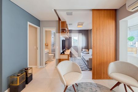 Sala de apartamento à venda com 2 quartos, 70m² em Bosque da Saúde, São Paulo