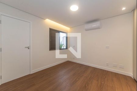 Suite 1 de apartamento à venda com 3 quartos, 260m² em Parque Colonial, São Paulo