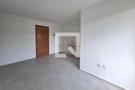 Sala de apartamento para alugar com 2 quartos, 47m² em Maria Paula, Niterói