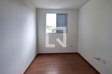 Quarto 1 de apartamento para alugar com 2 quartos, 47m² em Maria Paula, Niterói