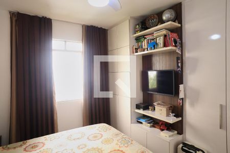 Suíte de apartamento à venda com 4 quartos, 116m² em Santa Efigênia, Belo Horizonte